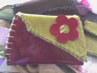 CARTERA  GREEN WHITH FLOWER